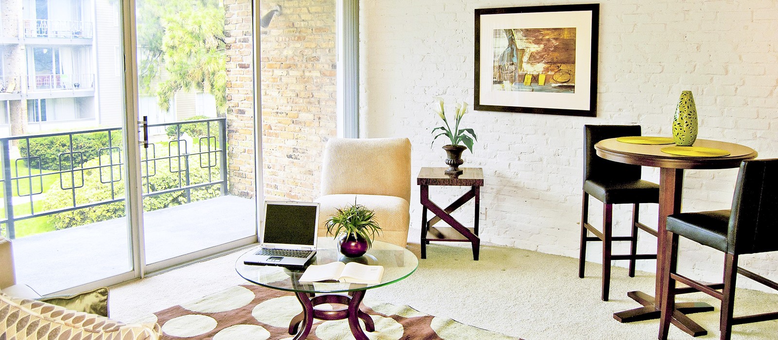 Millstream Apartments in Metairie, LA 1, 2, 3 Bedroom Apartments For Rent 1st Lake Properties